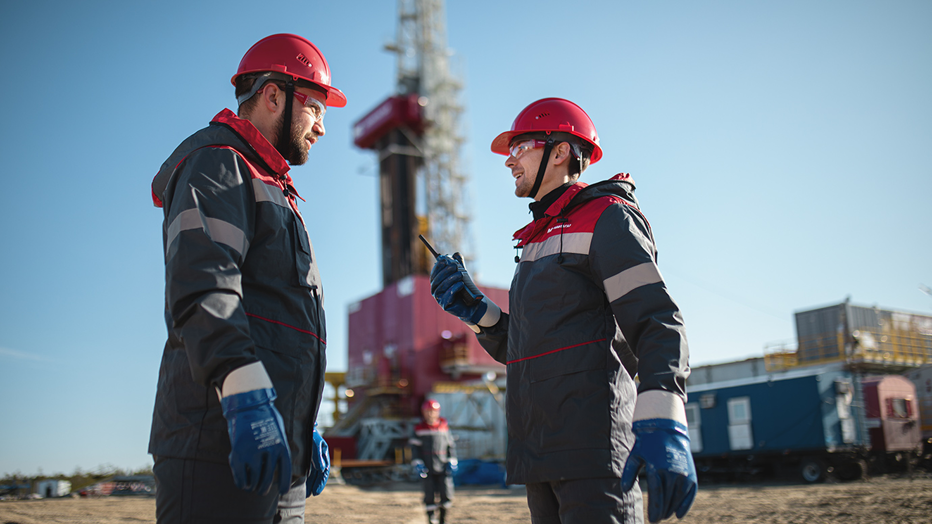 Кейс «НафтаГаза»: когда интранет — не для офиса, а для буровиков — Ривелти.Абажур / Издание об интранете, корп.ТВ и диджитал-каналах внутренних коммуникаций